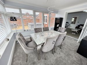 Dining room- click for photo gallery